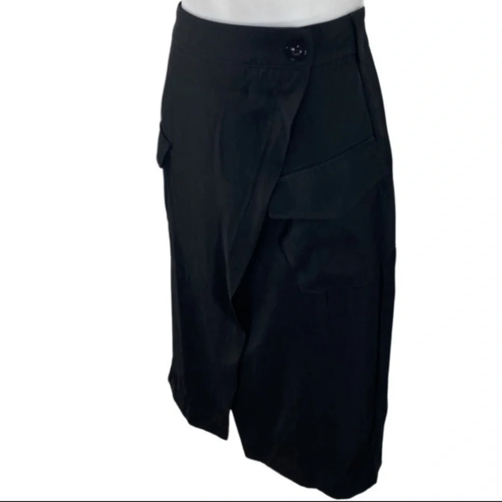 NWT ShowPo. Black Decision Marker Midi Skirt EE14